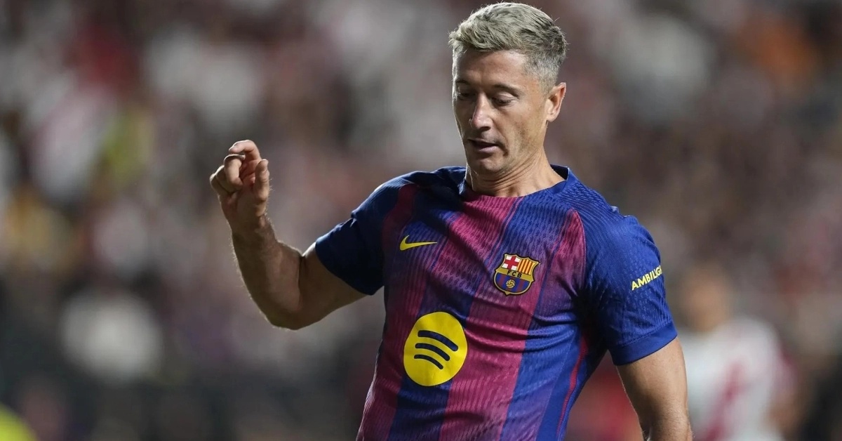 برشلونة يحدد خليفة ليفاندوفسكي: صفقة هجومية ضخمة في الأفق!