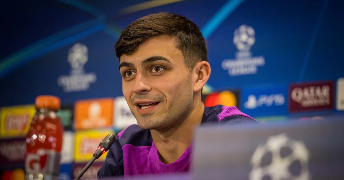 بيدري يكشف عن اللاعب الذي يود انضمامه لبرشلونة!