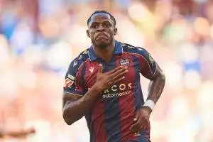 لاعب شاب من برشلونة ينافس على جائزة بوشكاش ونجوم آخرون يثيرون الشائعات