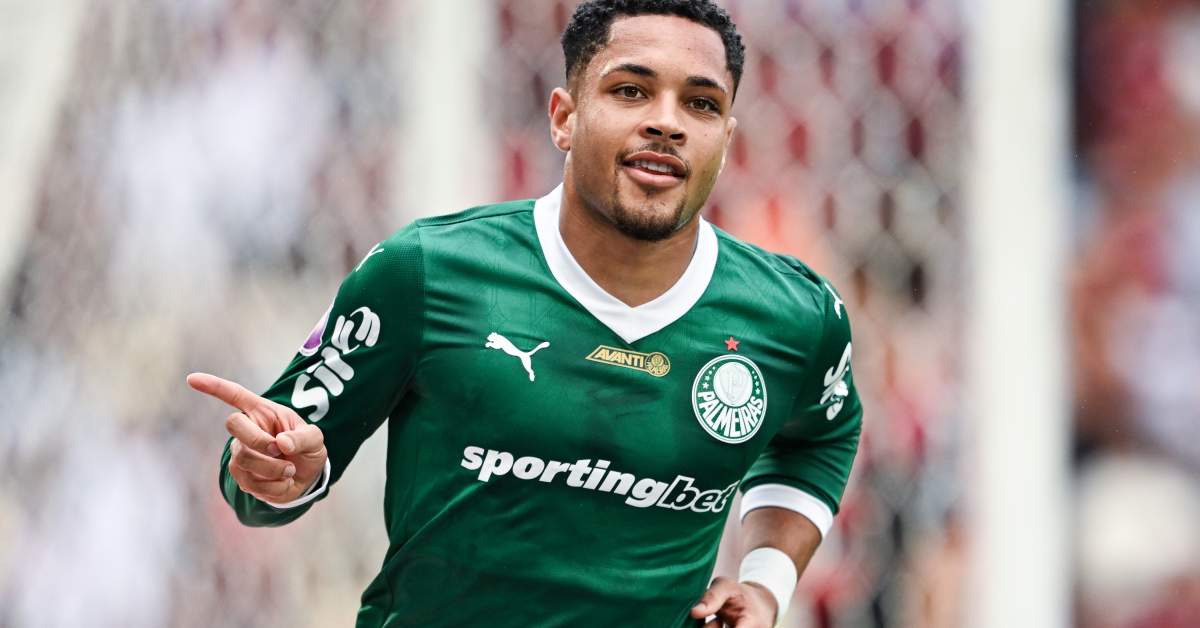 برشلونة قد يحقق ربحًا كبيرًا من صفقة فيتور روكي مع توقعات بعرض بقيمة 50 مليون يورو