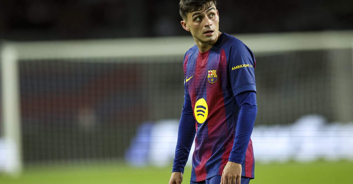 لاعب شاب يلفت أنظار النجم في برشلونة