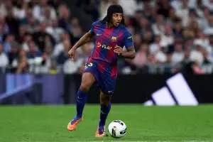 تحديات جديدة لجول كوندé في برشلونة