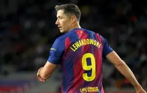 مستقبل لاعب بارز في برشلونة يتوقف على قرار مهم