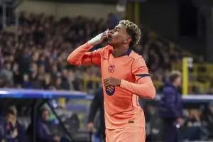 عودة مثيرة إلى كامب نو: نجم برشلونة يتطلع لمواجهة جديدة