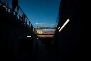 برشلونة يحدد موعد عودته المنتظرة إلى كامب نو