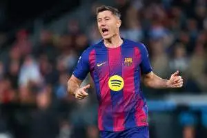 مستقبل غامض: مهاجم برشلونة يتحدث عن خياراته بعد انتهاء عقده