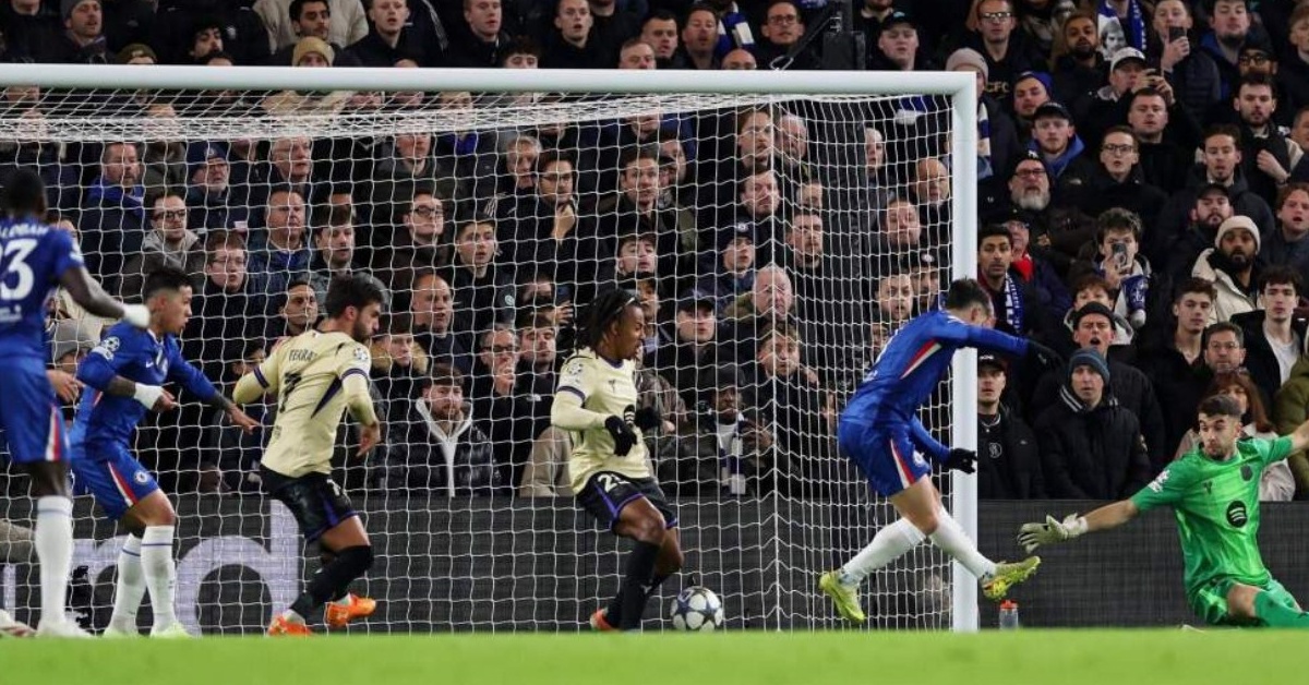 حـ.ـرب شاملة في غرفة ملابس برشلونة: صراع حاد ضد ثنائي الفريق بعد هزيمة تشيلسي!