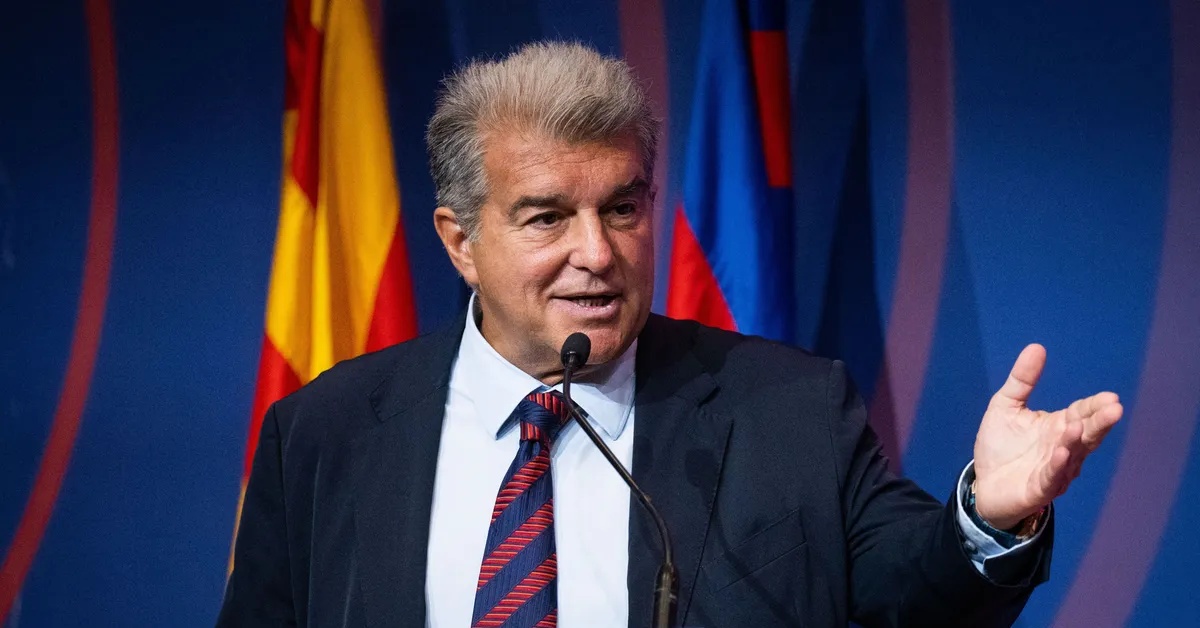 لابورتا يضع هدفه الأول في سوق الانتقالات: صفقة تاريخية قد تغير وجه برشلونة!