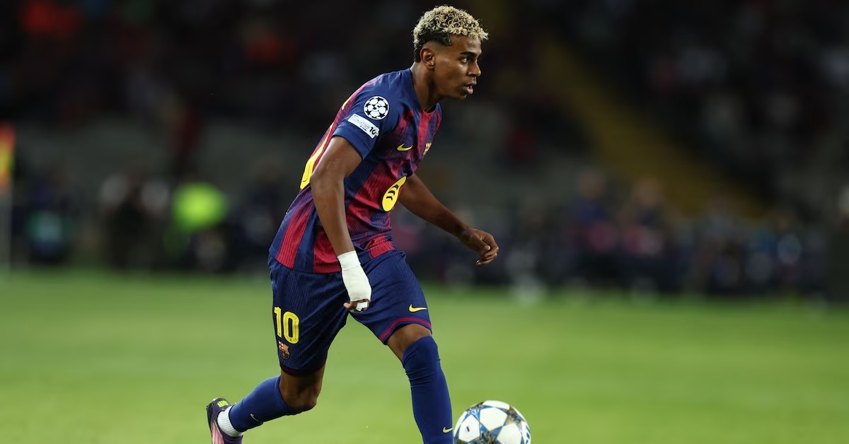 لامين يامال يُصرّ على المشاركة أساسيًا بجانب النجم الكبير في برشلونة!