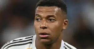 مبابي يختار شريكه في الهجوم: هل تكون نهاية رحلة فينيسيوس في ريال مدريد؟