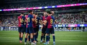 مفاجأة في برشلونة: لاعب شاب مهدد بالرحيل بعد فشله في إقناع فليك!