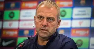 قنـ.ـبلة في برشلونة: فليك يتخذ قرارًا مفاجئًا بعد كارثة لندن تجاه نجم الفريق الذي يواجه مصيرًا قاسيًا!