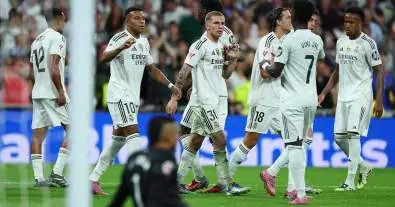 نجم ريال مدريد يزف بشرى سارة لعشاق الفريق بعد التوقف الدولي: عودة قوية في الأفق!