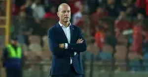 ييس توروب يحدد حارس الأهلي الأساسي في مواجهة الجيش الملكي.. وحقيقة رغبة وسام أبو علي في العودة!