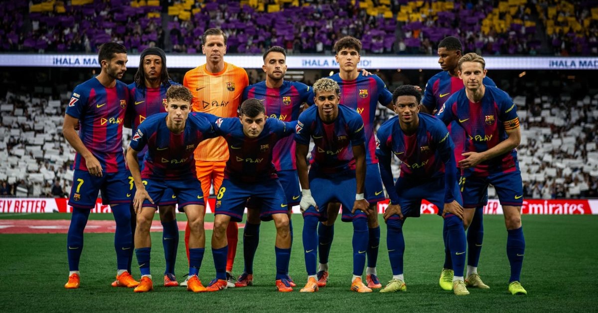 عرض خيالي يضاعف راتب لاعب برشلونة ثلاث مرات… والرد صادم!