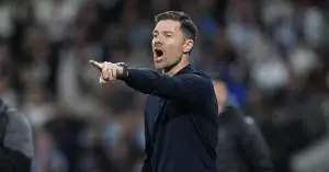 الأزمة الخفية في ريال مدريد: تشابي ألونسو يضع ثلاثة نجوم على المحك بعد الهزيمة القاسية أمام السيتي