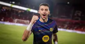 برشلونة يفتح ملف تعزيز الدفاع في يناير… خوان غارسيا يرشح قائدًا لقيادة الخط الخلفي