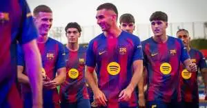 برشلونة يخطط لصفقة مفاجئة لتعزيز الهجوم في يناير 2025