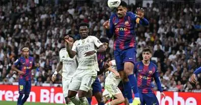 صراع ساخن بين ريال مدريد وبرشلونة على صفقة دفاعية نارية في صيف 2026!