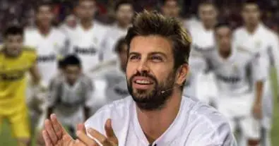 بيكيه يفاجئ الجميع: يشيد بلاعب ريال مدريد ويصفه بـ ‘الآلة’ التي يصعب اللعب ضدها!