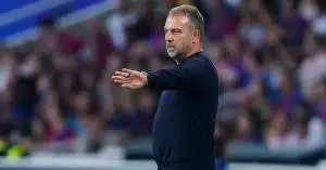 هانسي فليك يدفع نجم برشلونة الشاب للرحيل في يناير!