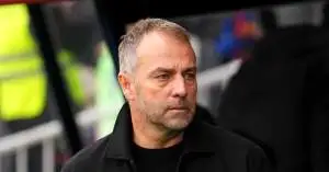 هانسي فليك يضغط على برشلونة… تغييرات كبرى مرتقبة في يناير