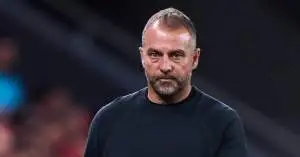 هانسي فليك يفتح الباب لرحيل نجم برشلونة الشاب في يناير!