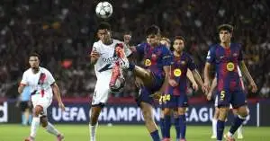 مفاجأة باريس سان جيرمان: قرار غير متوقع بشأن نجم برشلونة الذي جذب الأنظار الصيف الماضي!