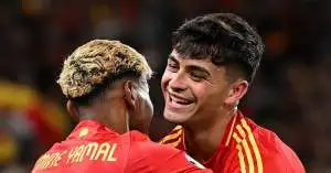 رسالة قوية من بيدري ويامال تهز حسابات منتخب إسبانيا: “هذا اللاعب لا يمكن تجاهله”