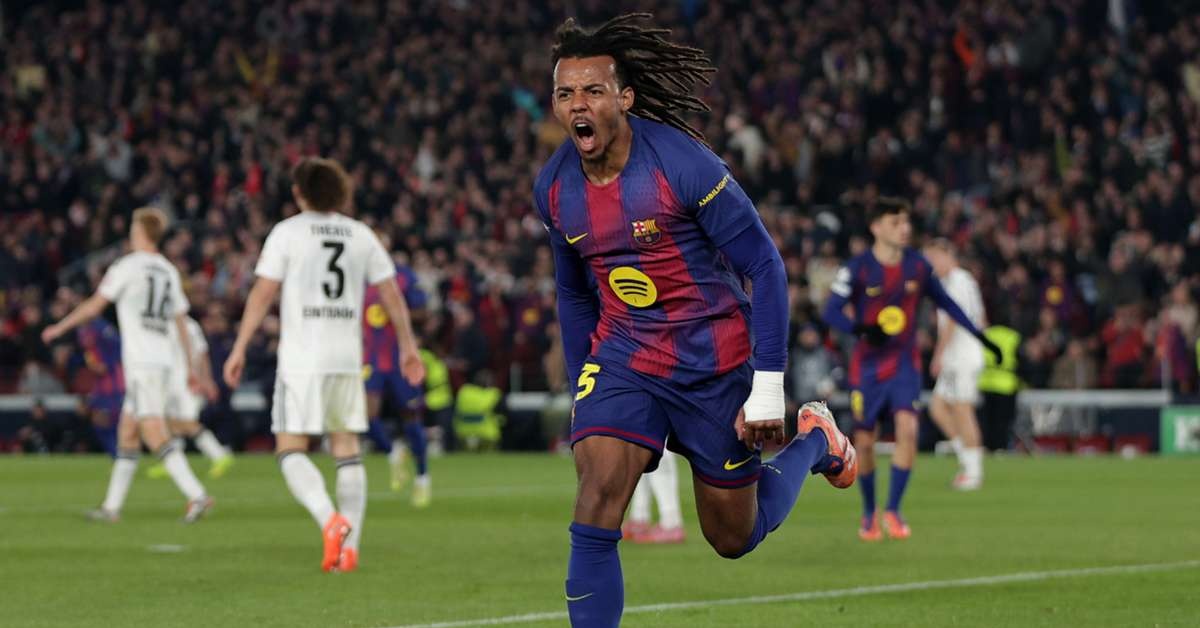 ريمونتادا كوندي تشعل ليلة برشلونة الأوروبية.. إشادة كبيرة ببديل مفاجئ وتحذير صارم من فليك لنجم الفريق