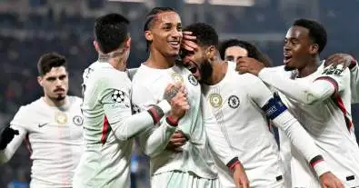 نجم تشيلسي الشاب يسرق الأضواء في الدوري الإنجليزي.. وريال مدريد يراقب عن كثب