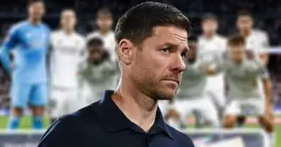 السر الجديد لتألق ريال مدريد: تشابي ألونسو يُشيد بلاعب غير متوقع!