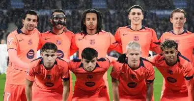 درو ليس وحده.. نجم آخر في برشلونة يهدد بالرحيل بعد خيبة أمل كبرى مع فليك!