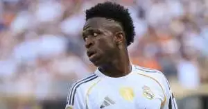 فينيسوس يقترب من الرحيل عن ريال مدريد… صفقة صادمة تُغيّر وجه الملكي!