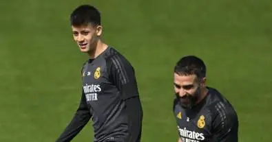 كارفاخال وغولر يتساءلان: لماذا لا يحصل هذا اللاعب على دقائق أكثر في ريال مدريد؟