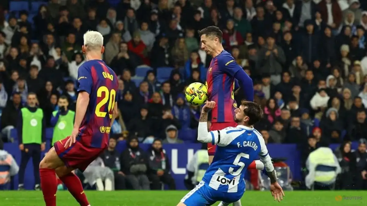 هدف برشلونة يثير ضجة هائلة بحضوره مباراة الديربي أمام إسبانيول!