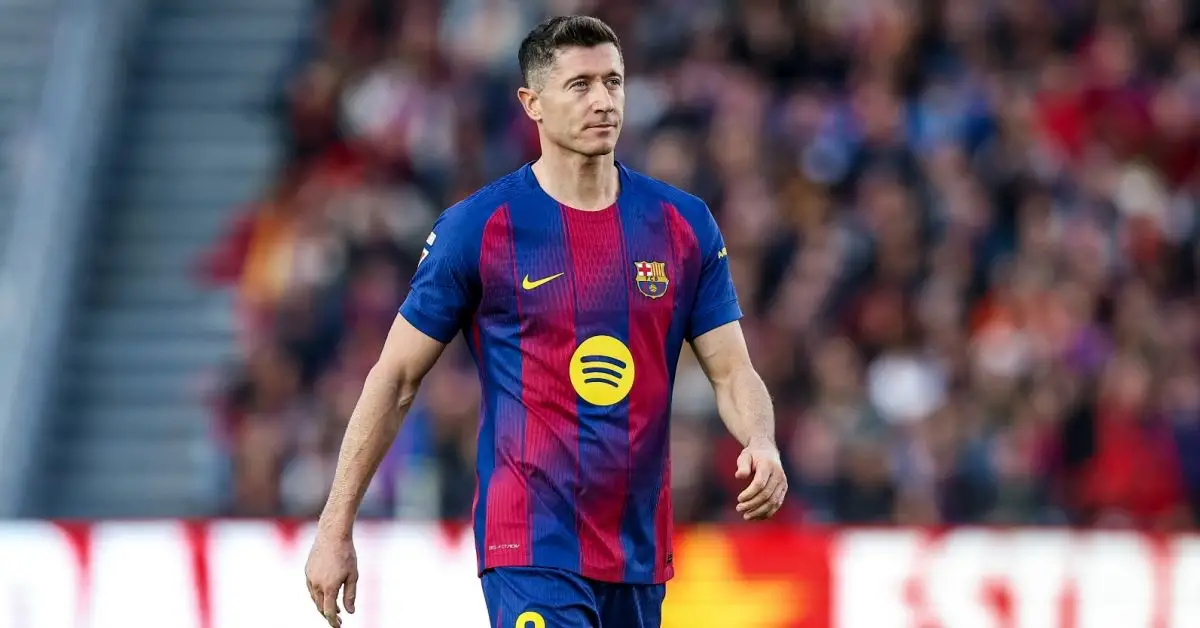 مستقبل ليفاندوفسكي مع برشلونة على المحك.. قرار حاسم ينتظر المهاجم البولندي