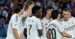 قرار داخلي حاسم يهز ريال مدريد بعد صدمة الكأس… اسم واحد أصبح في دائرة الخطر