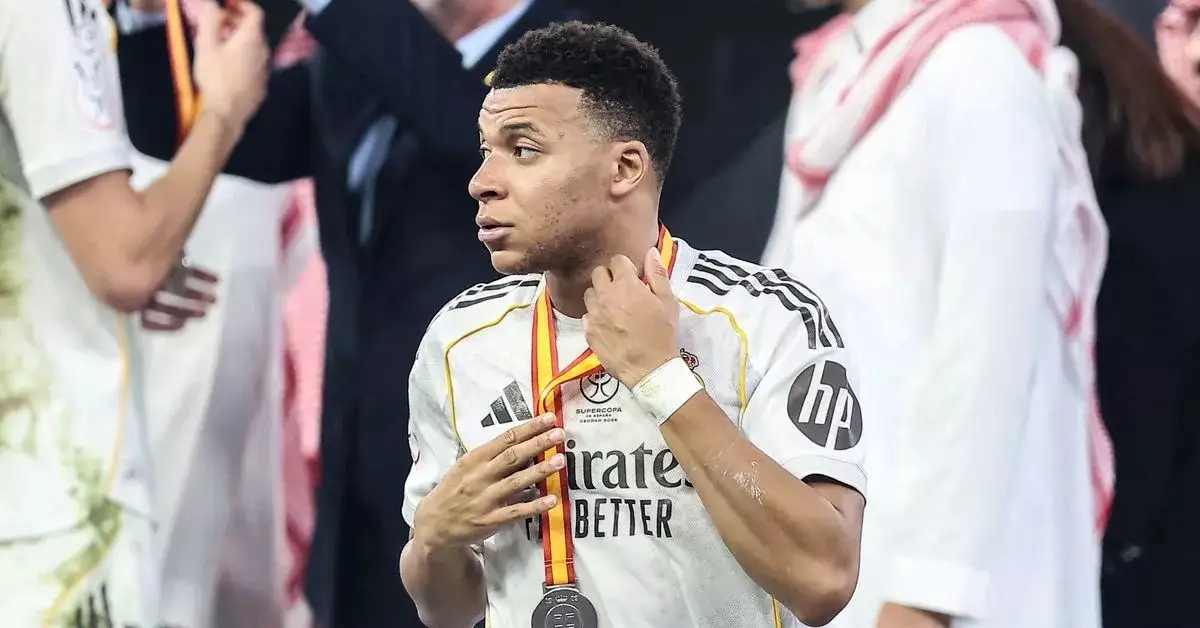 تحرك مفاجئ من مبابي يزلزل ريال مدريد بعد فضيحة كأس الملك التاريخية!
