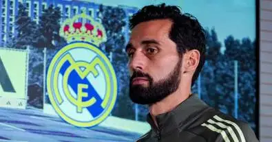 تراجع أداء نجم ريال مدريد يثير الريبة… أربيلوا يشك في صفقة سرية مع تشيلسي!