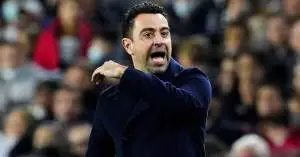 تشافي كان مُحقًا.. نجم برشلونة يسقط نهائيًا والرحيل أصبح مسألة وقت!