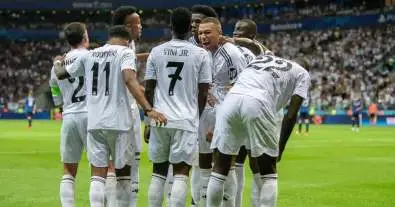 إجماع نادر داخل ريال مدريد حول مستقبل موهبة شابة قبل الصيف