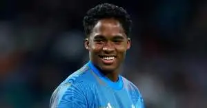 إندريك يواجه أول ضربة حقيقية في بداية مشواره مع ليون بعد التألق المبهر!