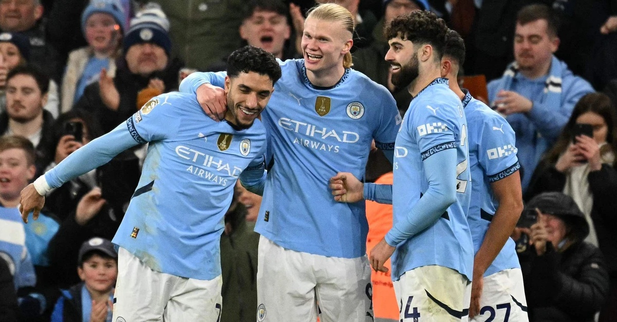 برشلونة يتحرك لخطف نجم مانشستر سيتي… بديل الحلم يظهر من البريميرليغ!