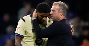 هانسي فليك نادم.. برشلونة يكتشف أن الصفقة الضائعة أفضل من راشفورد