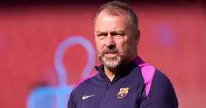 قرار حاسم من فليك: نجم برشلونة على أعتاب الرحيل نهاية الموسم