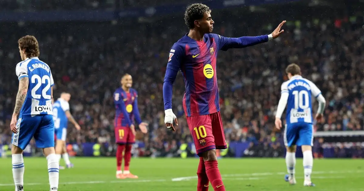قرار صادم في برشلونة.. نجم الفريق الشاب يبقى بسبب طلب مفاجئ من لامين يامال!