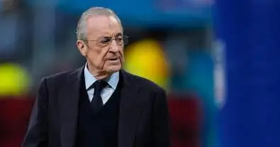 قرار صادم من فلورنتينو بيريز.. نجم ريال مدريد خارج الحسابات ورحيله يقترب