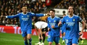 ريال مدريد ينجو في اختبار صعب أمام فالنسيا… وبطل غير متوقّع يسرق الأضواء!