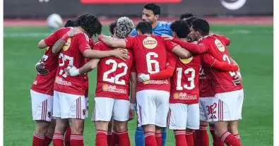 نجم بيراميدز على رادار الأهلي وأزمة كبري تُفجر القلعة الحمراء!